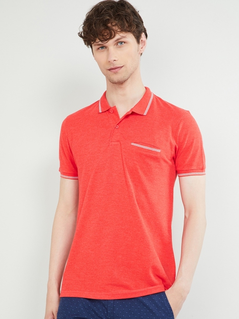 

max Men Red Solid Slim Fit Polo Collar T-shirt