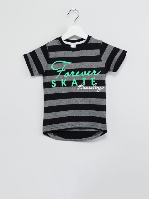 

max Boys Black & Grey Striped Round Neck T-shirt