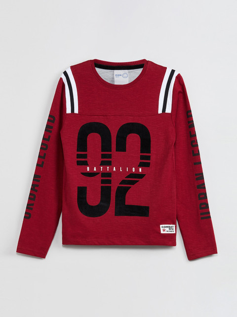 

max Boys Maroon & Black Printed Round Neck T-shirt