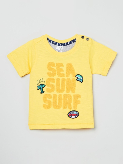 

max Boys Yellow Printed Round-Neck T-shirt