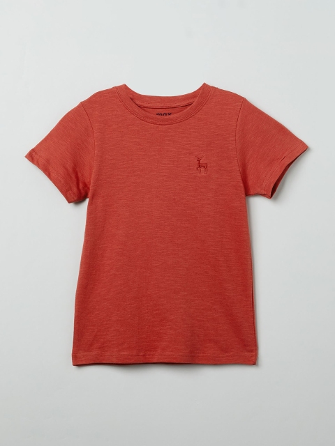 

max Boys Red Solid Round Neck T-shirt