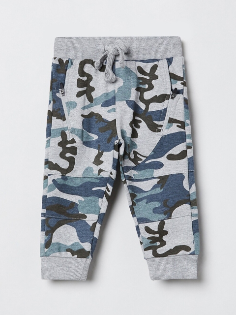 

max Boys Grey & Black Camouflage Printed Slim-Fit Joggers