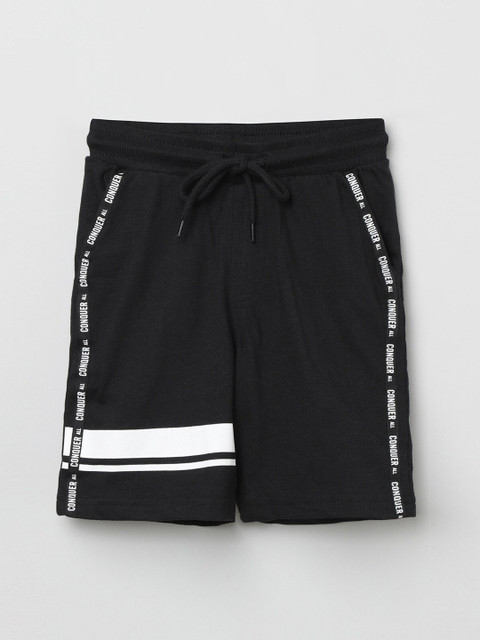 

max Boys Black Solid Regular Fit Regular Shorts