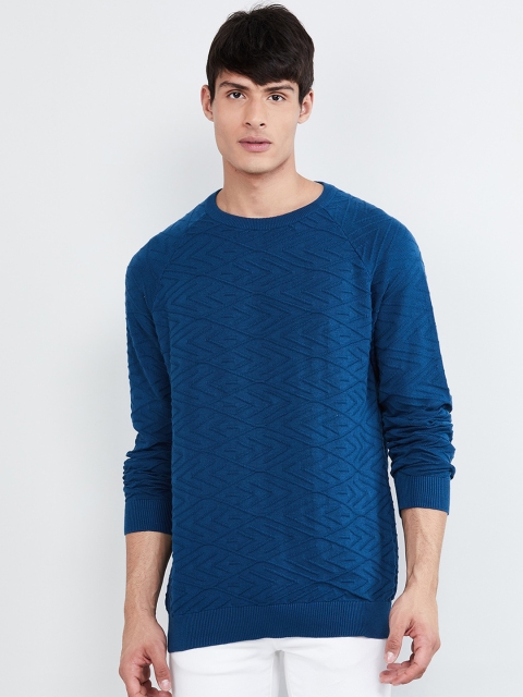 

max Men Blue Solid Pullover Sweater