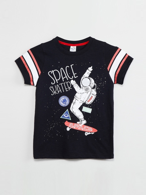 

max Boys Black & White Printed Round Neck T-shirt