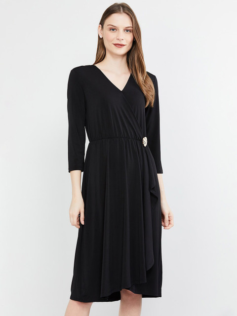 

max Women Black Striped Bodycon Dress