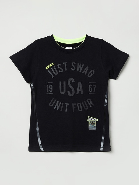 

max Boys Black Printed Round Neck T-shirt
