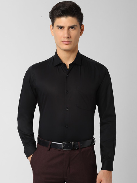

Peter England Elite Men Black Regular Fit Solid Formal Shirt