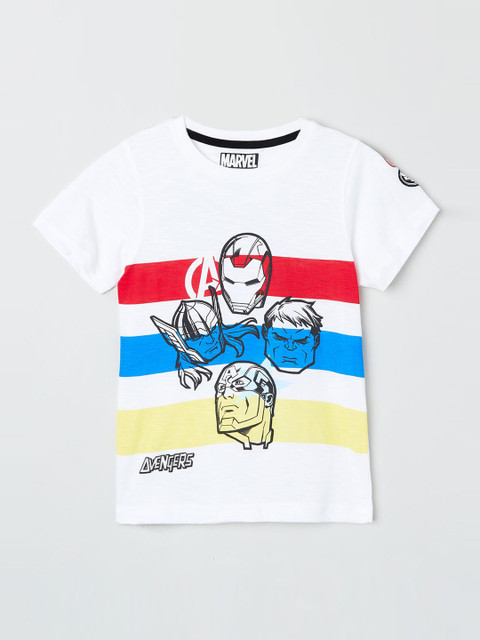 

max Boys White & Red Avengers Print T-shirt
