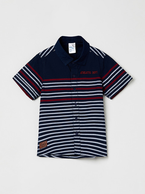

max Boys Navy Blue & Red Regular Fit Striped Casual Shirt