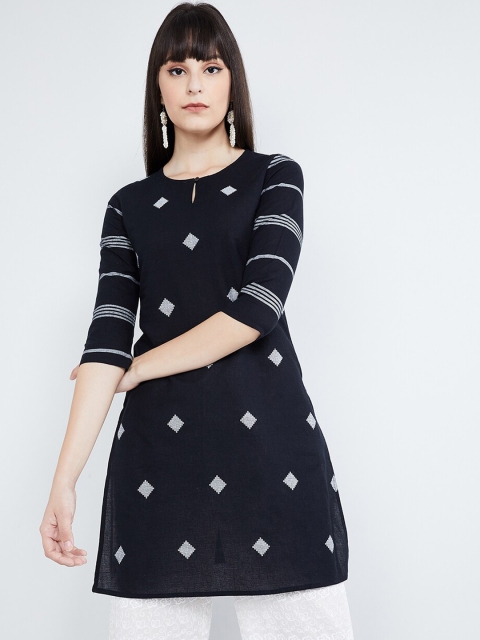 

max Women Black & White Printed Straight Kurta