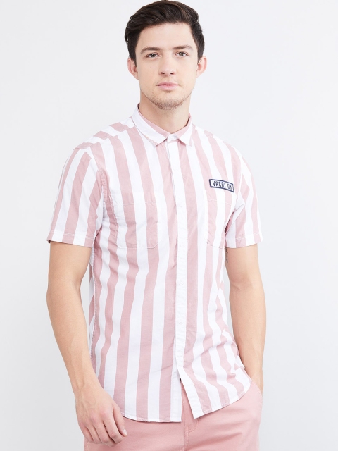 

max Men Pink & Off-White Regular Fit Striped Casual Shirt