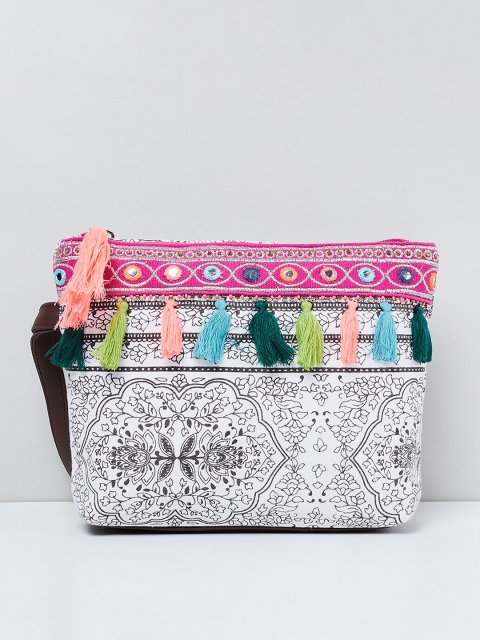 

max Women Off-White & Black Printed Zip Around Wallet