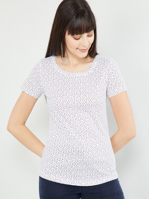 

max Women White Printed Round Neck T-shirt