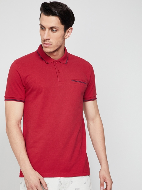 

max Men Red Solid Polo Collar T-shirt