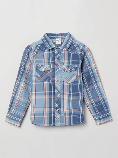 

max Boys Blue & White Regular Fit Checked Casual Shirt