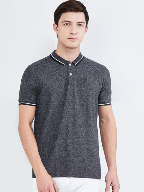 

max Men Charcoal Grey Slim Fit Solid Polo Collar T-shirt
