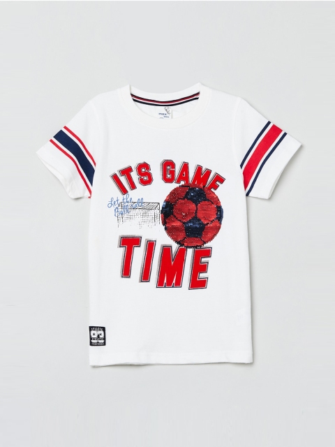 

max Boys White & Red Printed T-shirt With Sequins