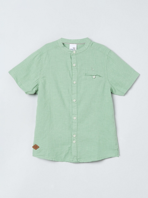 

max Boys Green Regular Fit Solid Casual Shirt
