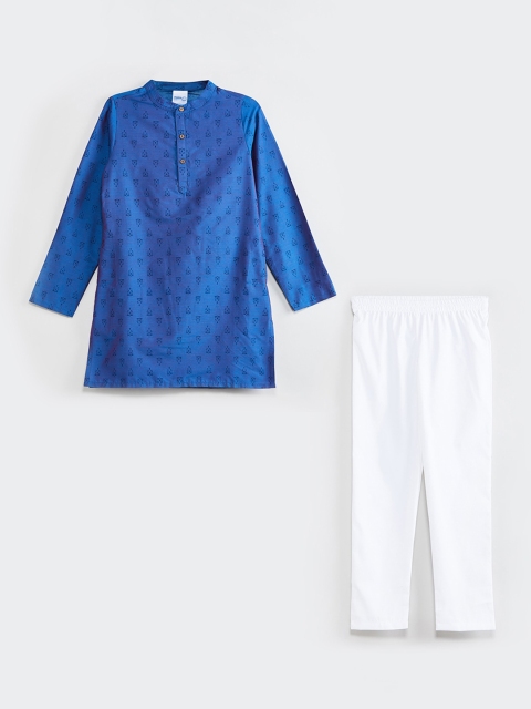 

max Boys Blue & Off-White Self Design Kurta with Pyjamas