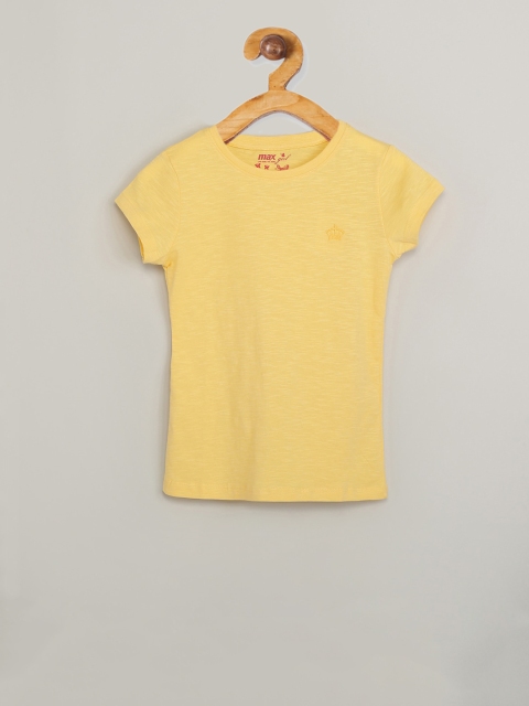 

max Girls Yellow Solid Round Neck T-shirt