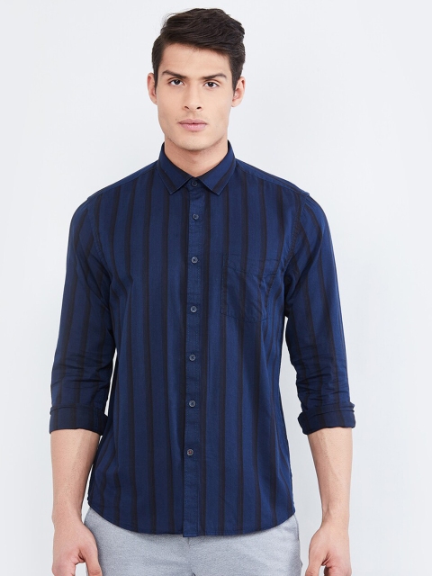 

max Men Blue & Black Regular Fit Striped Casual Shirt