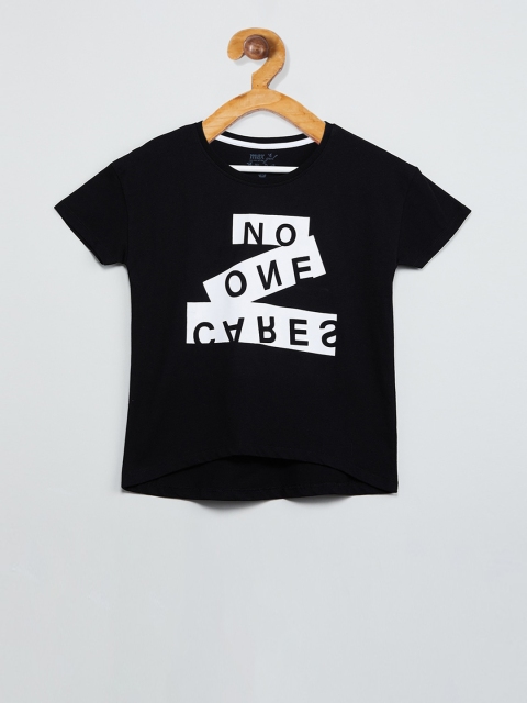 

max Girls Black Printed Round Neck T-shirt