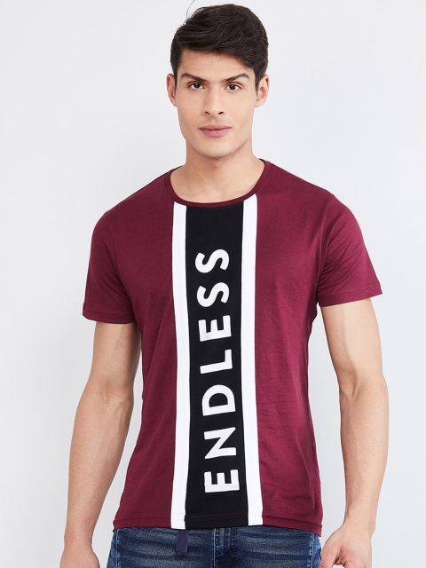 

max Men Burgundy Printed Round Neck T-shirt