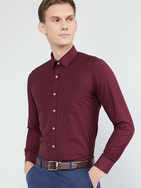 

max Men Maroon Regular Fit Solid Formal Shirt