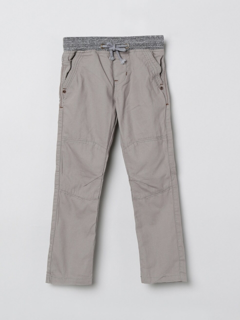 

max Boys Grey & Beige Smart Regular Fit Solid Regular Trousers