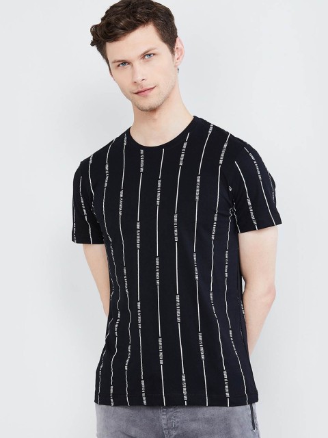 

max Men Black & White Striped Round Neck T-shirt