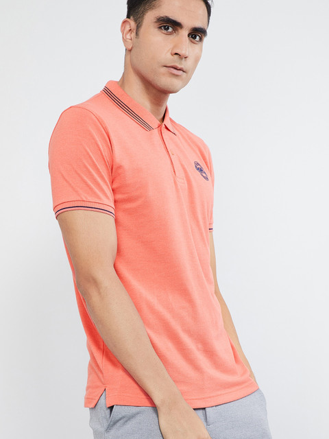 

max Men Orange Solid Polo Collar T-shirt