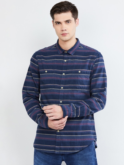 

max Men Navy Blue & Pink Regular Fit Striped Casual Shirt