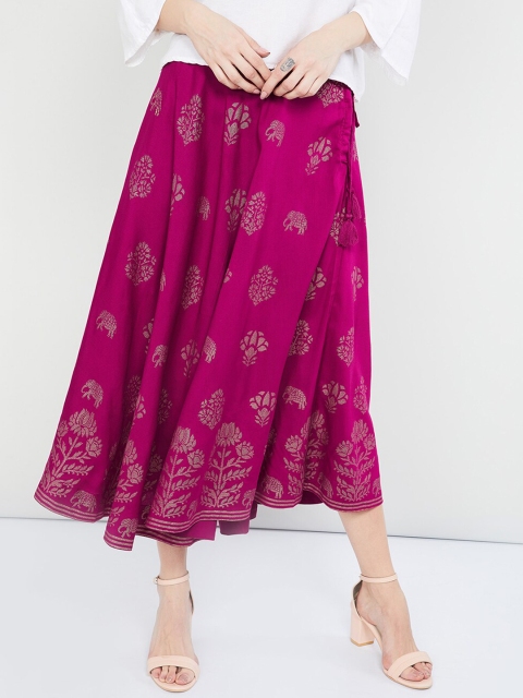 

max Women Magenta Printed Flared Midi Skirt