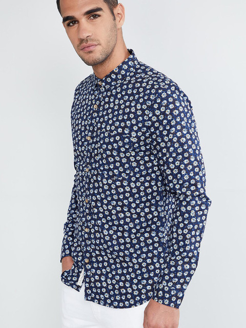

max Men Blue Slim Fit Printed Casual Shirt