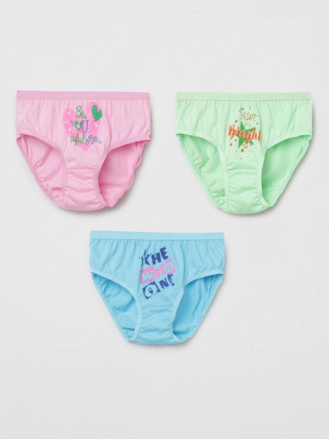 

max Girls Pack Of 3 Assorted Basic Briefs NOS19MCIN11MULTI