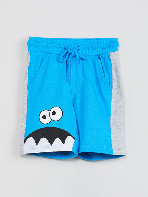 

max Boys Blue Printed Regular Fit Regular Shorts