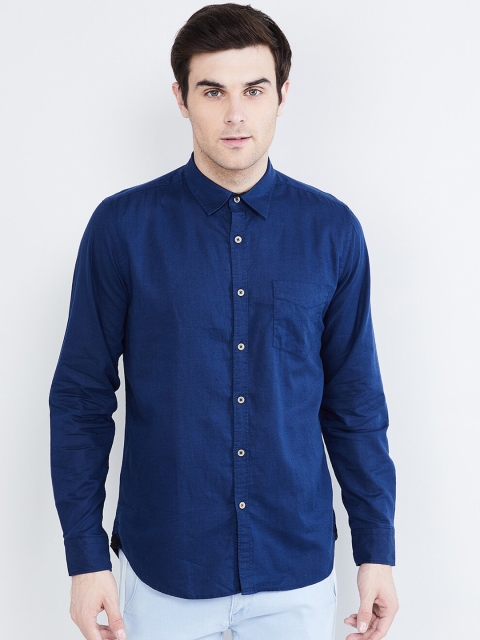 

max Men Navy Blue Regular Fit Solid Casual Shirt