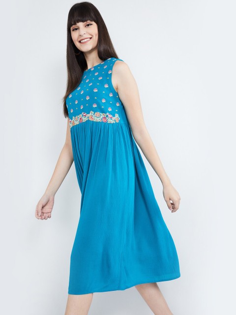 

max Women Turquoise Blue & Off-White Embroidered A-Line Dress