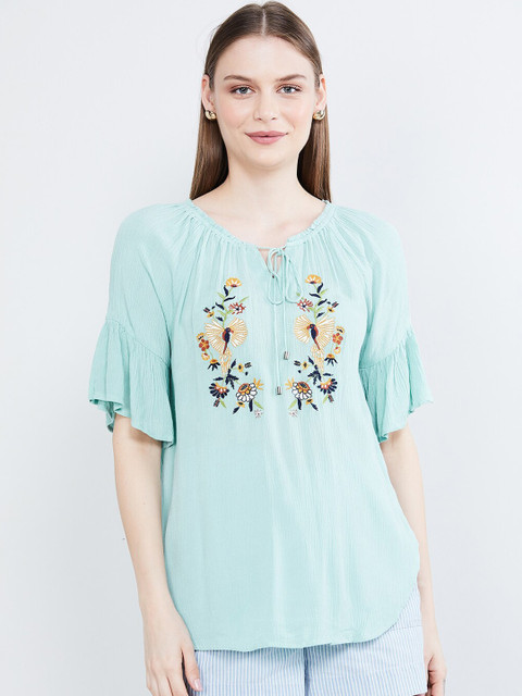 

max Women Blue Floral Embroidered Top