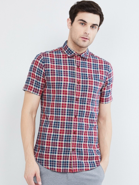 

max Men Red & Navy Blue Slim Fit Checked Casual Shirt