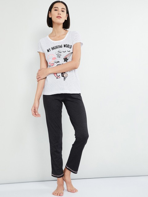 

max Women White & Black Printed Night Suit