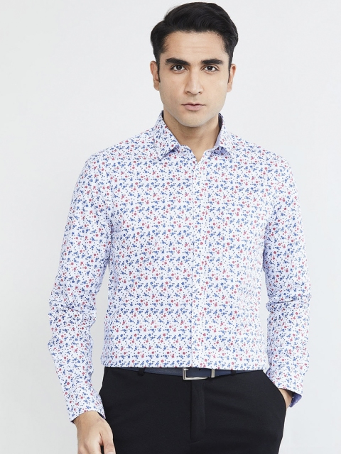 

max Men White & Blue Slim Fit Printed Semiformal Shirt