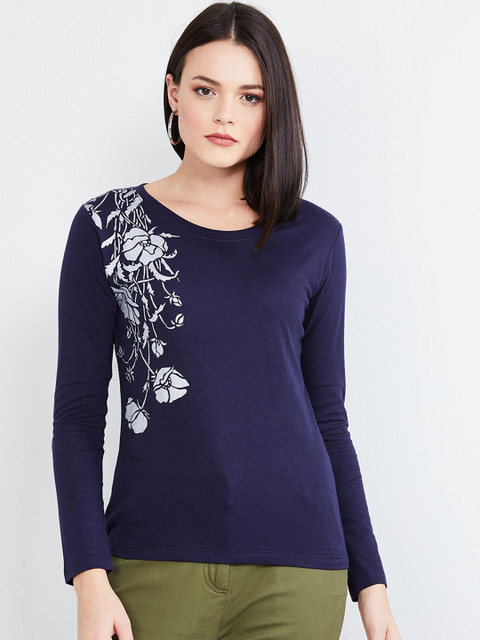 

max Women Navy Blue & White Floral Print T-shirt
