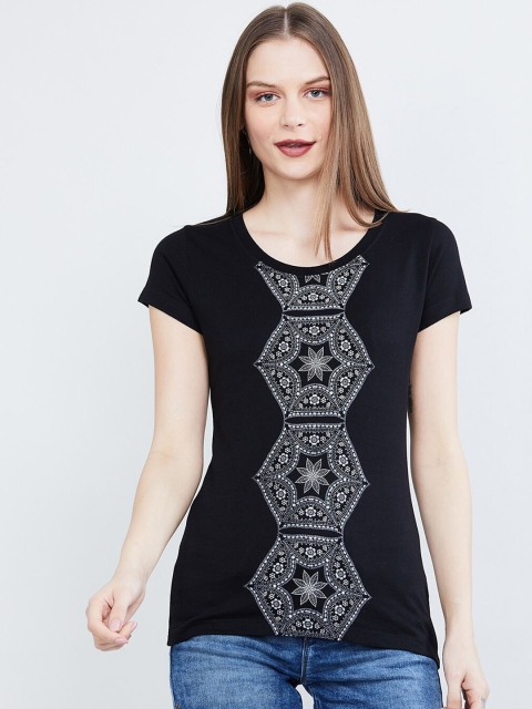 

max Women Black Printed Round Neck T-shirt
