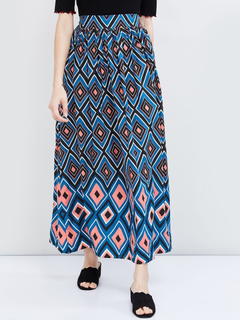 

max Women Blue & Black Geometric Printed Flared Maxi Skirt