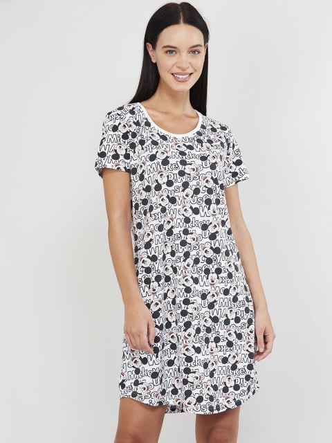 

max White & Black Printed Nightdress