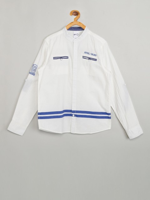 

max Boys White & Blue Regular Fit Solid Casual Shirt
