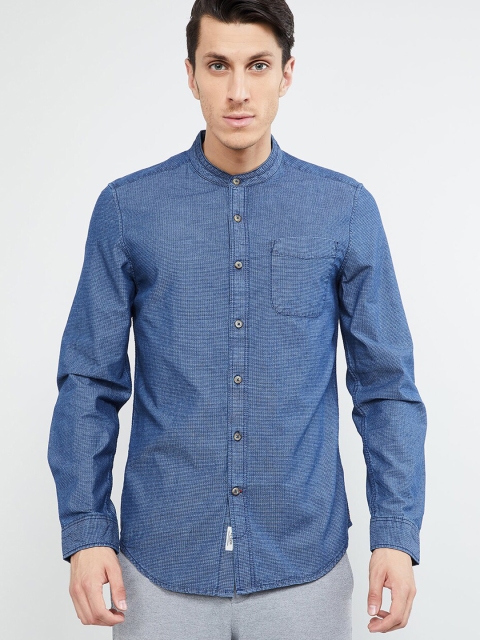 

max Men Blue Slim Fit Self Design Casual Shirt
