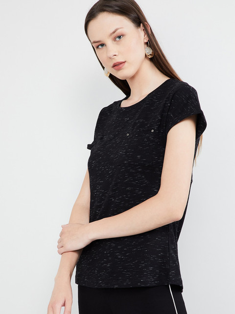 

max Women Black Solid Round Neck T-shirt